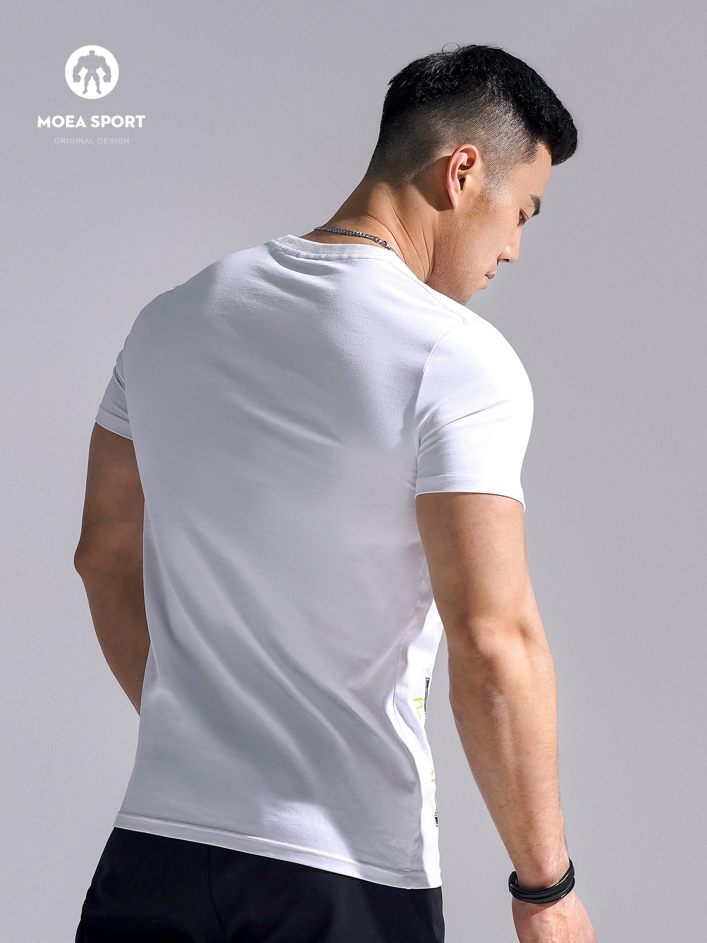 Summer New American Slim-fit Casual Shirt Men&#039;s Round Neck Training Short Sleeve